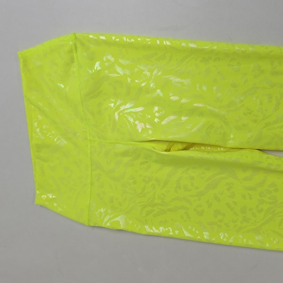 Carbon38 Neon Yellow Activewear Top - Picture 6 of 11